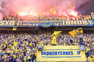 Klik for at se eller bestil foto