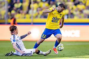 Josip Radosevic, anf�rer  (Br�ndby IF), Peter Ankersen  (FC K�benhavn)