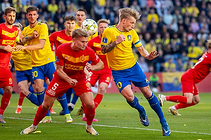 Martin Frese  (FC Nordsj�lland), Daniel Wass  (Br�ndby IF)