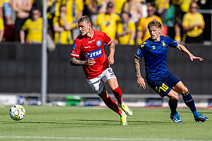 Daniel Wass  (Br�ndby IF), Oliver Sonne  (Silkeborg IF)