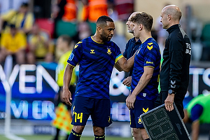 Kevin Mensah  (Brndby IF), Mathias Kvistgaarden  (Brndby IF)