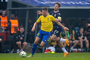 Jordi Vanlerberghe  (Br�ndby IF), Patrik Mortensen, anf�rer  (Agf)