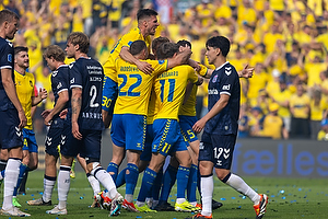 Filip Bundgaard  (Br�ndby IF), Josip Radosevic  (Br�ndby IF), Jordi Vanlerberghe  (Br�ndby IF)
