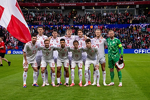 Kasper Schmeichel  (Danmark), Joachim Andersen  (Danmark), Jannik Vestergaard  (Danmark), Andreas Christensen  (Danmark), Rasmus H�jlund  (Danmark), Andreas Skov Olsen  (Danmark), Mikkel Damsgaard  (Danmark), Victor Kristiansen  (Danmark), Alexander Bah  (Danmark), Morten Hjulmand  (Danmark), Pierre Emilie H�jbjerg  (Danmark)
