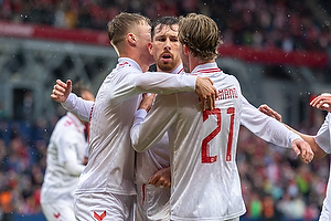 Pierre Emilie H�jbjerg, m�lscorer  (Danmark), Morten Hjulmand  (Danmark)
