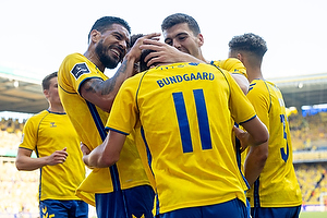 Filip Bundgaard, m�lscorer  (Br�ndby IF), Ohi Omoijuanfo  (Br�ndby IF)