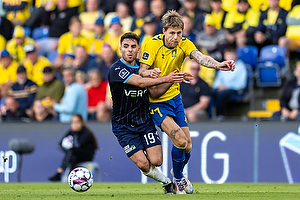 Nicolai Vallys  (Br�ndby IF), Tammer Bany  (Randers FC)