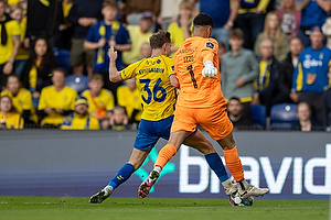 Paul Izzo  (Randers FC), Mathias Kvistgaarden  (Brndby IF)