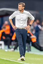 Lars Knudsen, cheftr�ner  (Danmark)