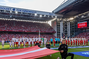 Kasper Schmeichel  (Danmark), Joachim Andersen  (Danmark), Jannik Vestergaard  (Danmark), Albert Gr�nb�k  (Danmark), Christian Eriksen  (Danmark), Rasmus Kristensen  (Danmark), Christian N�rgaard  (Danmark), Victor Kristiansen  (Danmark), Alexander Bah  (Danmark), Yussuf Poulsen  (Danmark), Pierre Emilie H�jbjerg  (Danmark)