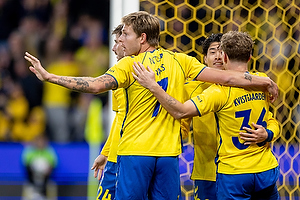 Nicolai Vallys  (Br�ndby IF), Mathias Kvistgaarden  (Br�ndby IF)