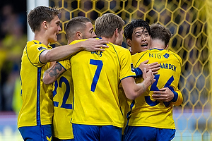 Nicolai Vallys  (Br�ndby IF), Mathias Kvistgaarden  (Br�ndby IF)