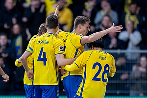 Mileta Rajovic, målscorer (Brøndby IF), Yuito Suzuki (Brøndby IF), Jacob Rasmussen, anfører (Brøndby IF)