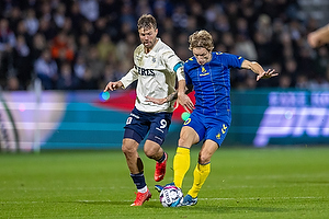 Patrik Mortensen, anf�rer  (Agf), Daniel Wass  (Br�ndby IF)