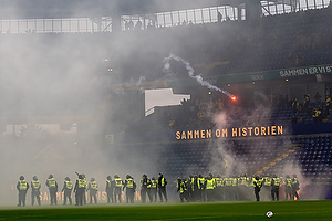 Klik for at se eller bestil foto