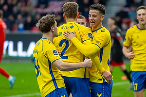 Sebastian Sebulonsen  (Br�ndby IF), Mathias Kvistgaarden, m�lscorer  (Br�ndby IF), Clement Bischoff  (Br�ndby IF)
