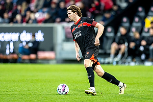 Mads Bech, anf�rer  (FC Midtjylland)