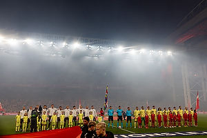 Kasper Schmeichel  (Danmark), Joachim Andersen  (Danmark), Jannik Vestergaard  (Danmark), Albert Gr�nb�k  (Danmark), Rasmus H�jlund  (Danmark), Christian Eriksen  (Danmark), Christian N�rgaard  (Danmark), Victor Kristiansen  (Danmark), Alexander Bah  (Danmark), Morten Hjulmand  (Danmark), Pierre Emilie H�jbjerg  (Danmark)