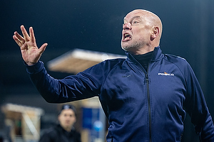 Uwe R�sler, cheftr�ner  (Agf)