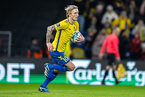 Daniel Wass  (Br�ndby IF)