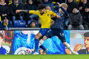 Ohi Omoijuanfo  (Br�ndby IF), Tobias M�lgaard  (Agf)