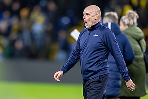 Uwe R�sler, cheftr�ner  (Agf)