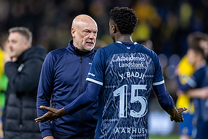 Uwe R�sler, cheftr�ner  (Agf), Youssouph Badji  (Agf)