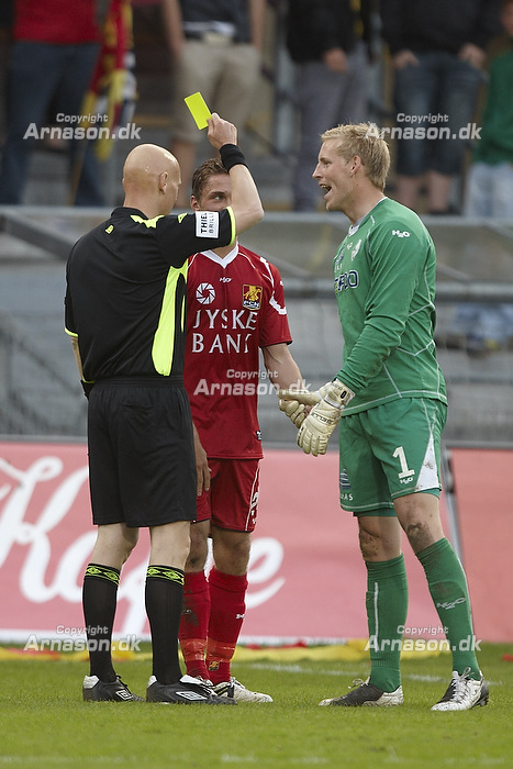 Anders Hermansen, dommer, David Ousted (Randers FC)