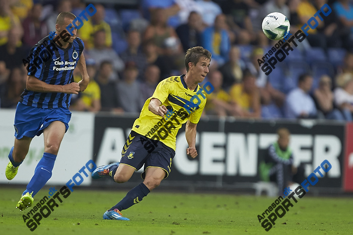 Timmy Simons, anfrer (Club Brugge KV), Alexander Szymanowski (Brndby IF)