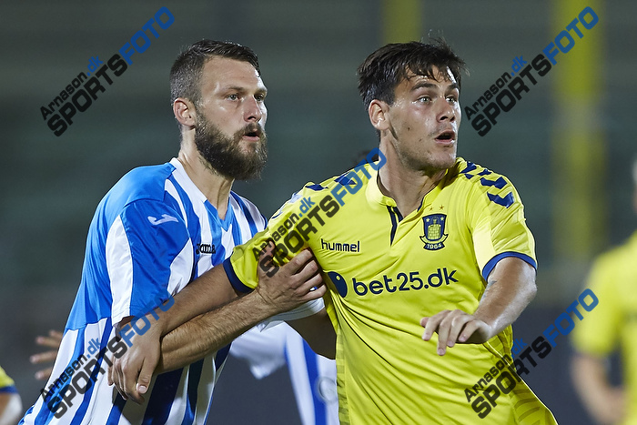 Dario Dumic (Brndby IF), Daniele Villa (AC Juvenes-Dogana)