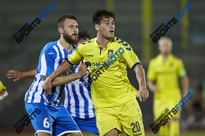 Dario Dumic (Brndby IF), Daniele Villa (AC Juvenes-Dogana)