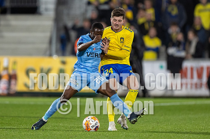 Marko Divkovic  (Brndby IF), Lasso Coulibaly  (Randers FC)